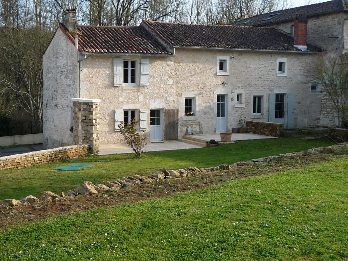 Le Logis De Misere Celles-sur-Belle ภายนอก รูปภาพ